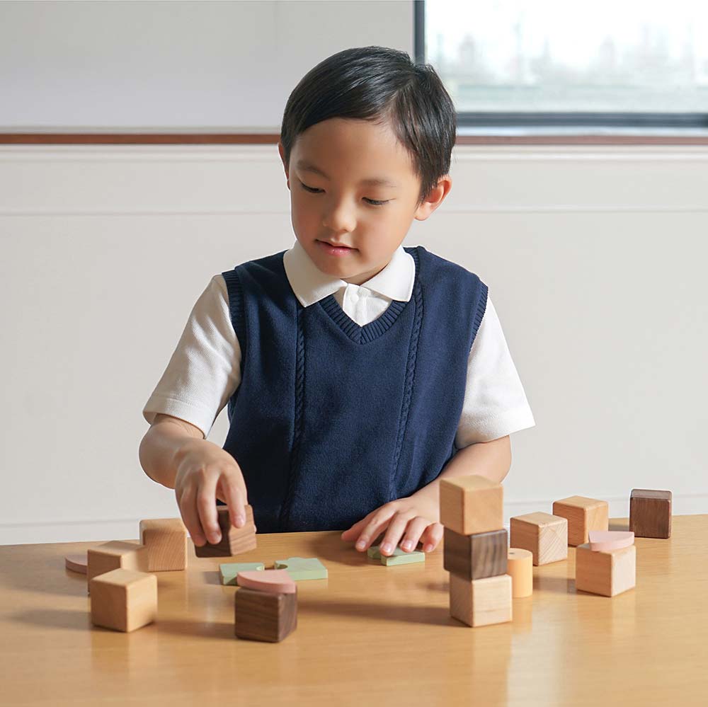 お受験服　男の子　行動観察